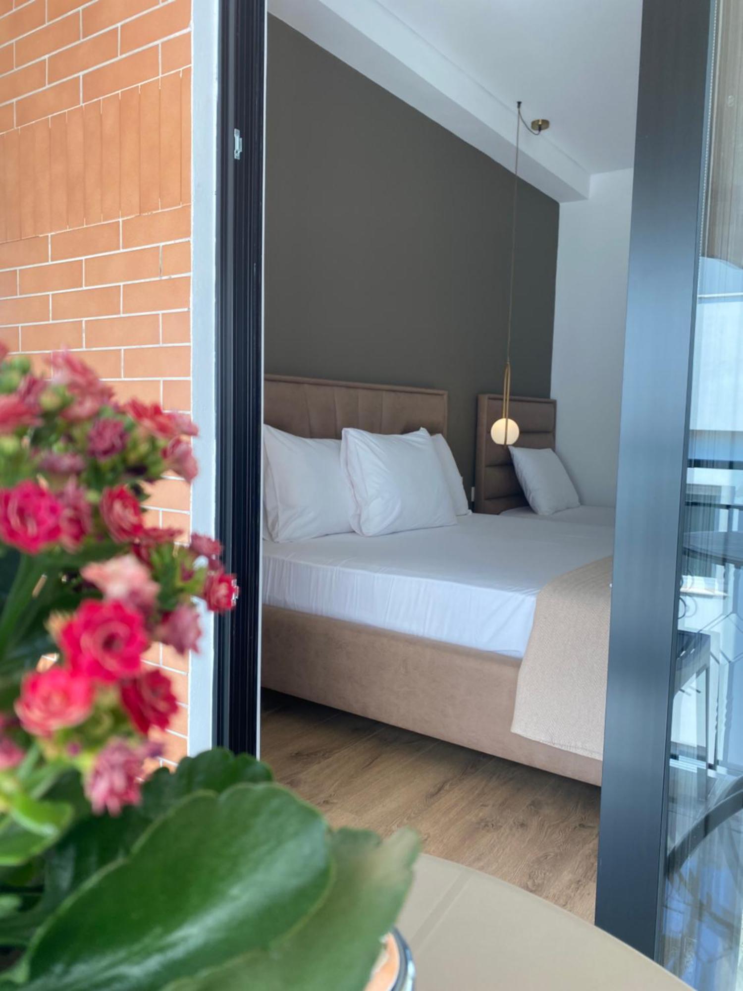 Augusto Rooms Sarandë 외부 사진