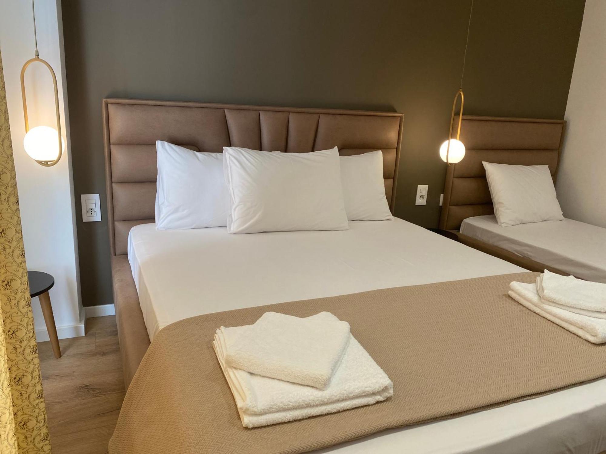 Augusto Rooms Sarandë 외부 사진