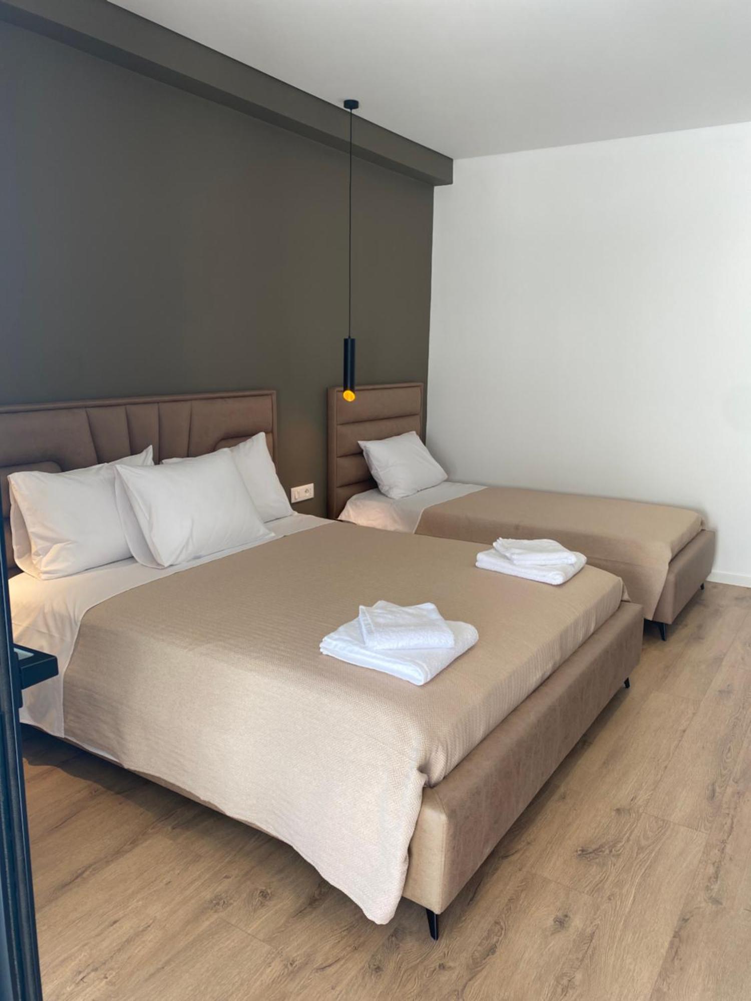 Augusto Rooms Sarandë 외부 사진