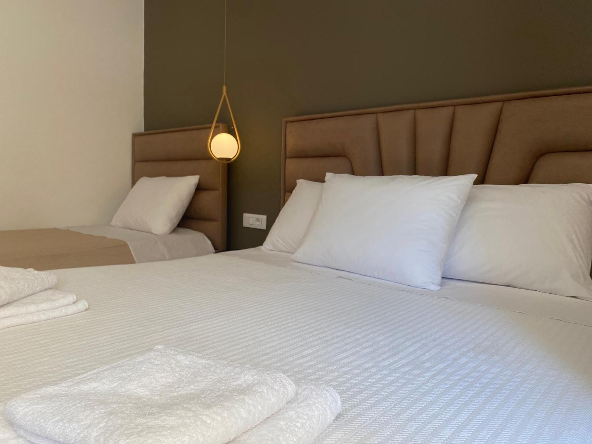 Augusto Rooms Sarandë 외부 사진