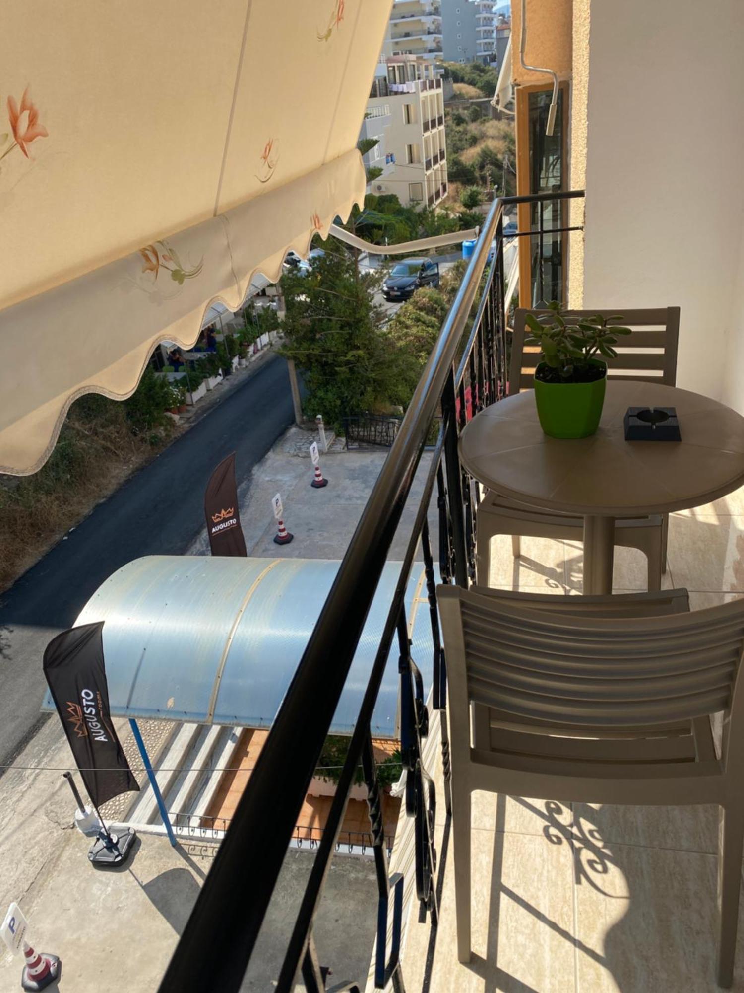 Augusto Rooms Sarandë 외부 사진