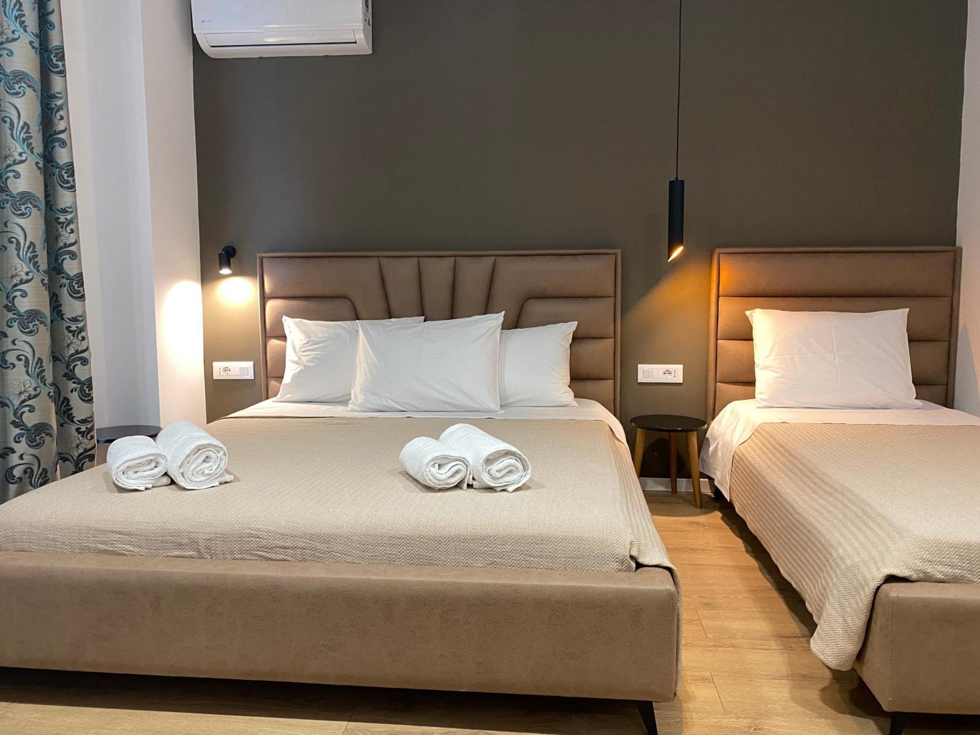 Augusto Rooms Sarandë 외부 사진
