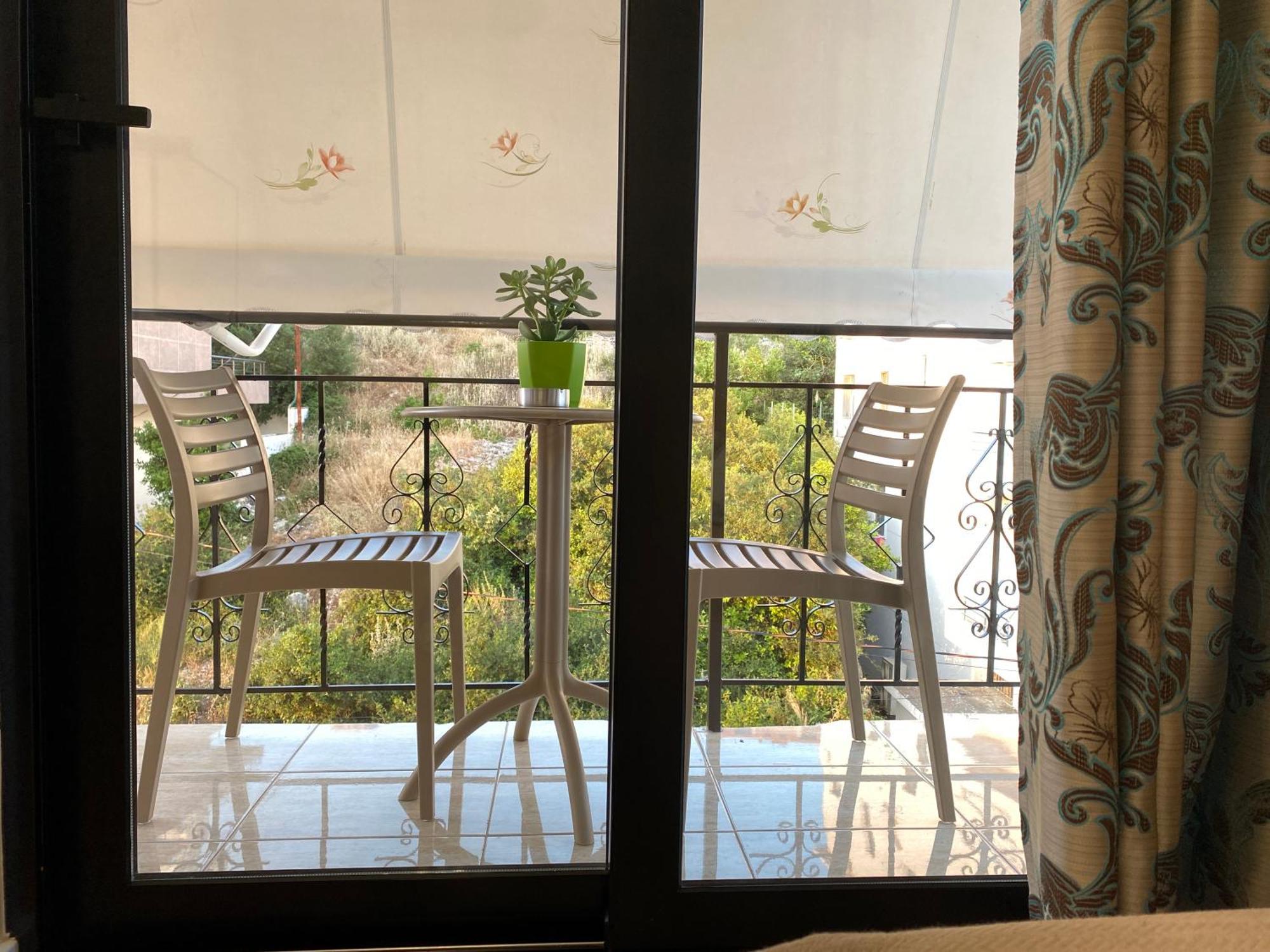 Augusto Rooms Sarandë 외부 사진