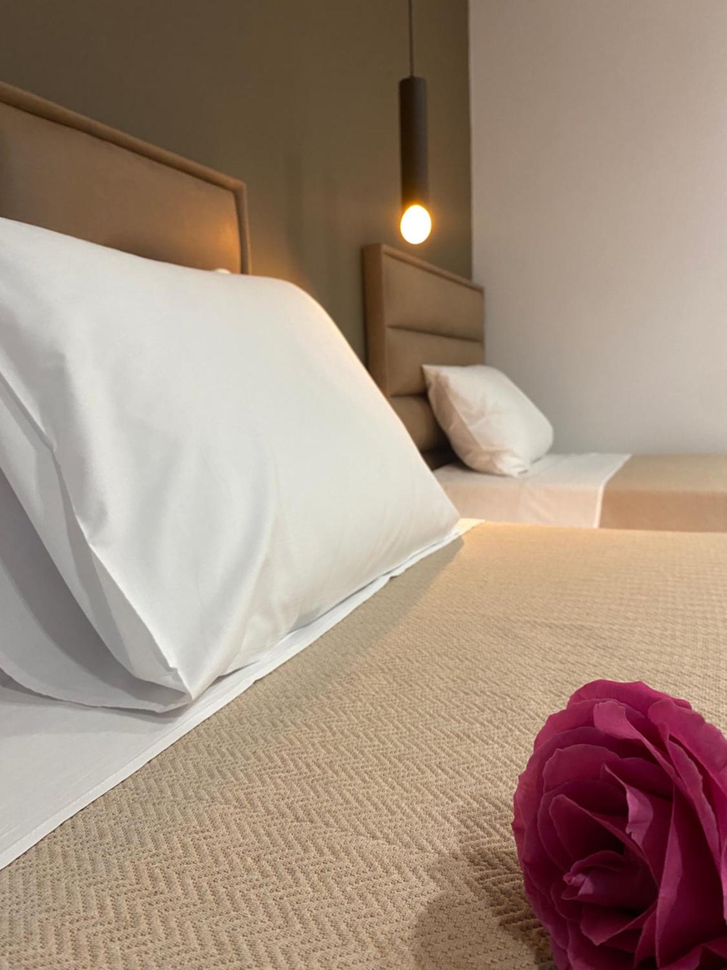 Augusto Rooms Sarandë 외부 사진